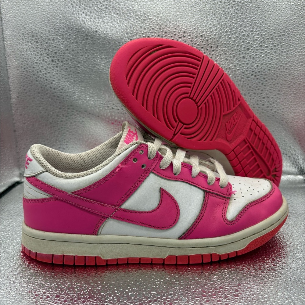 Nike Dunk Low GS Laser Fuchsia Pink Barbie Size 4Y FB9109-102